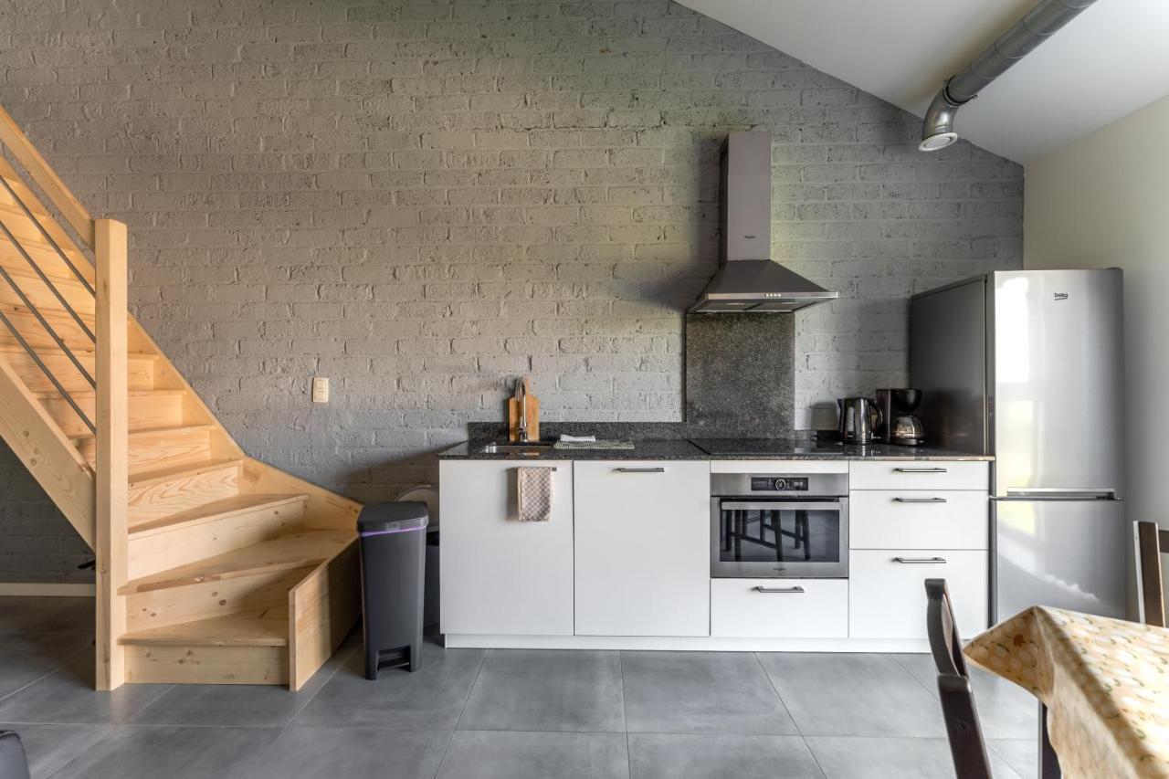 Apartment De Hoog Velden 15 *
