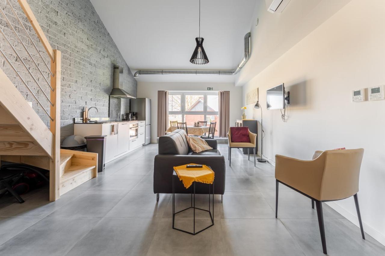 Apartment De Hoog Velden 15 *